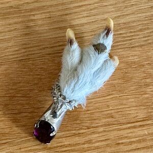 Vintage Scottish Grouse Foot Brooch/Kilt Pin w/Faux Amethyst & Silver Tone Clasp